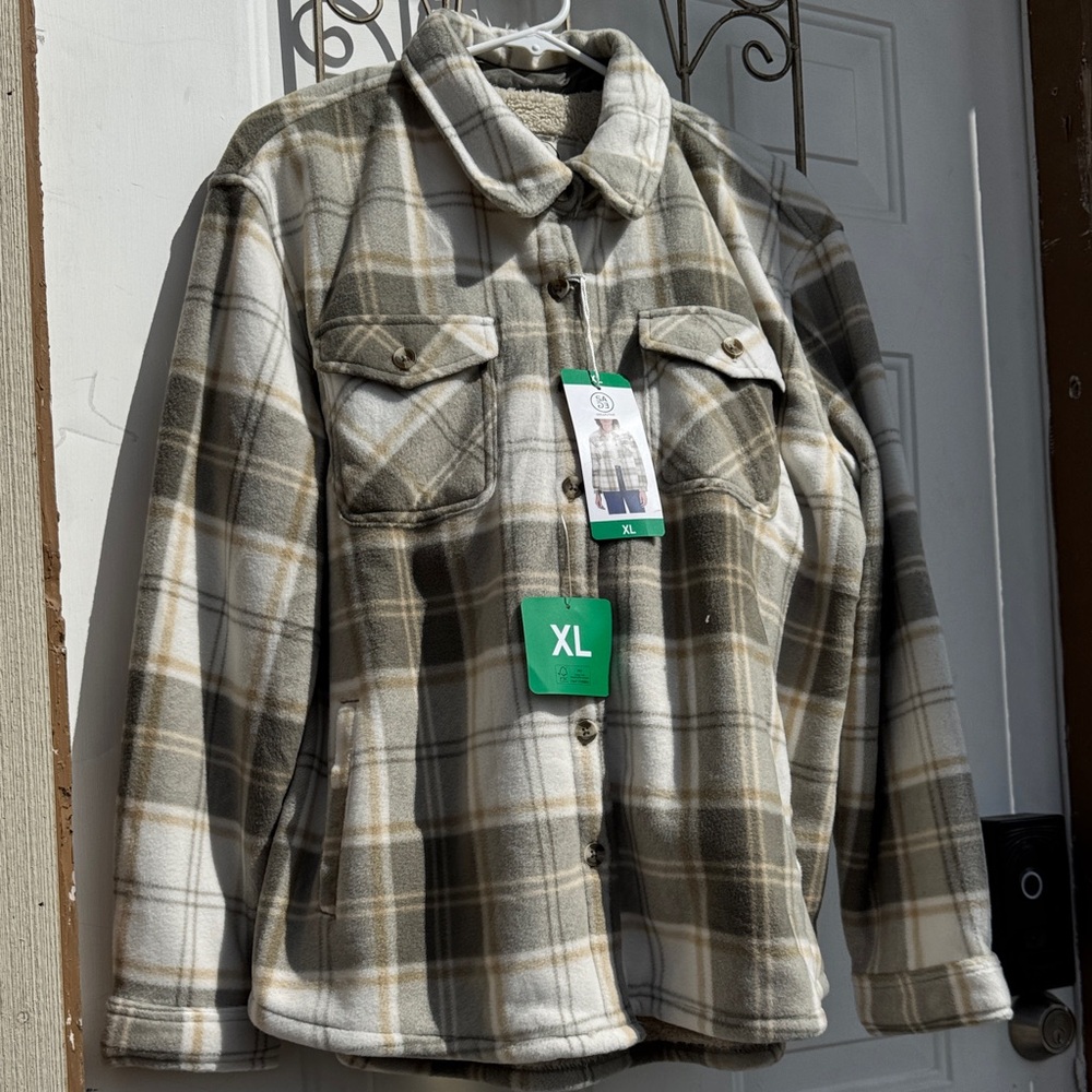SAgE Collective Plaid Jacket XL warm, stylish, comfortable new with tag